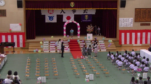 入学式のようす