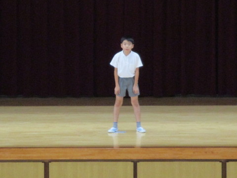 校内童話お話大会　高学年の部のようす