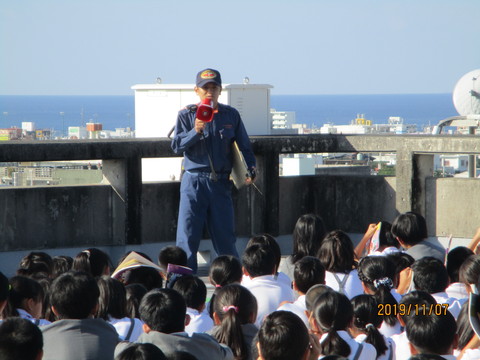 避難訓練のようす